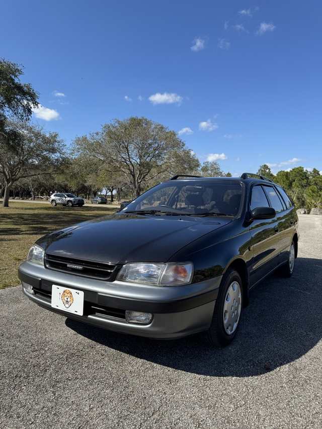 1994 Toyota Caldina TZ 4WD — exterior of the exact listed vehicle