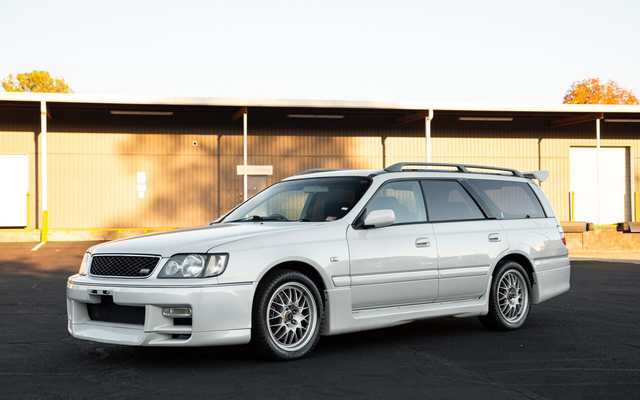 1998 Nissan Stagea 260RS Autech — exterior of the exact listed vehicle