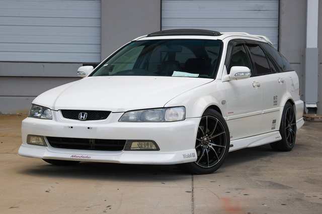 1999 Honda Accord Wagon SiR Modulo RHD — exterior of the exact listed vehicle