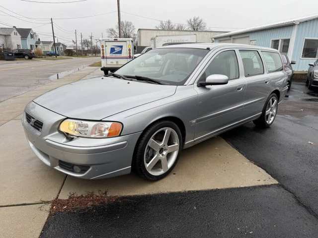 2006 Volvo V70 R — exterior of the exact listed vehicle