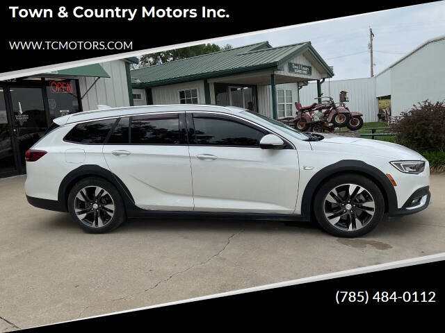 2018 Buick Regal TourX Preferred — representative real model exterior photograph