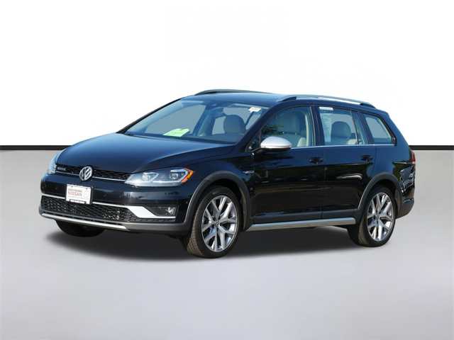 2019 Volkswagen Golf Alltrack SE 6-Speed — exterior of the exact listed vehicle