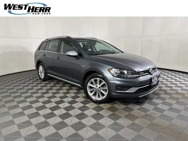 2019 Volkswagen Golf Alltrack S 4Motion — exterior of the exact listed vehicle