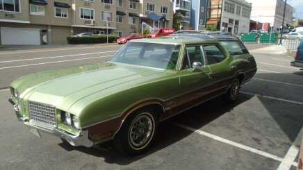 1972 Oldsmobile Vista Cruiser — exact listed vehicle
